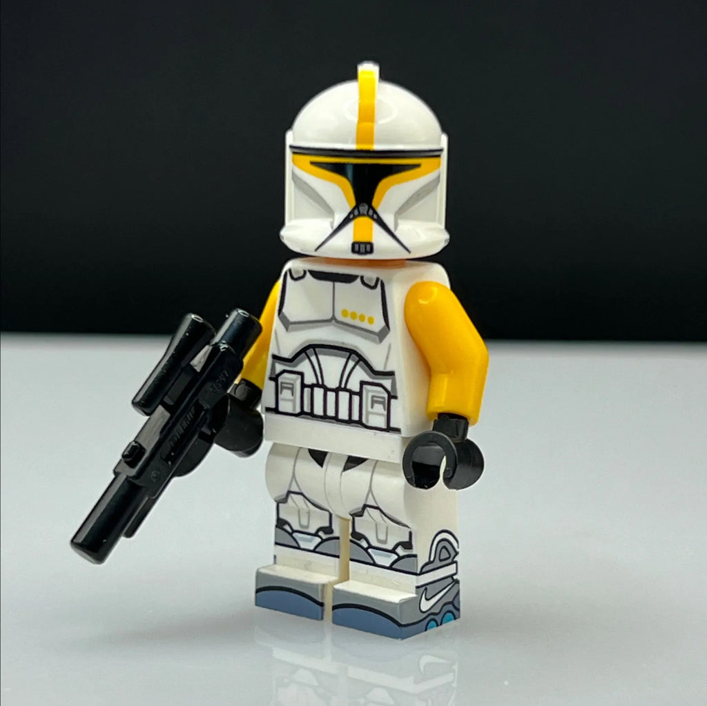 Lego Star Wars Clone Commander Minifigure with Air Mags
