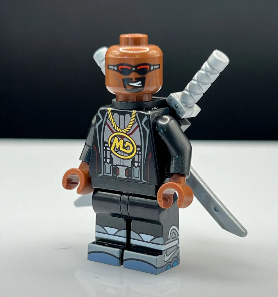 Lego Marvel Blade Minifigure with Air Mags And MD Chain